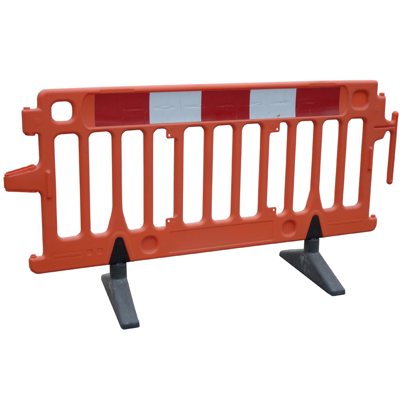 2m Orange Pedestrian Barrier c/w Feet